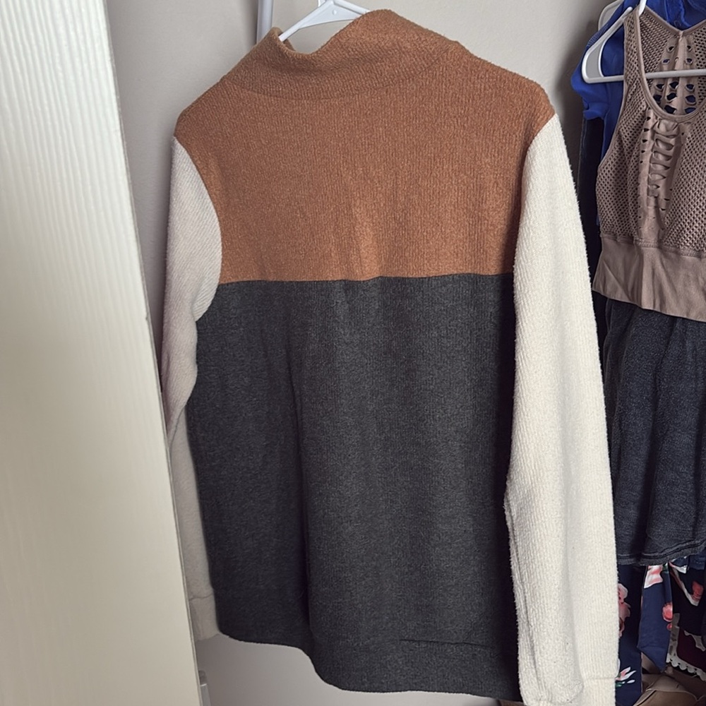 Jacket - Picture 3 of 3